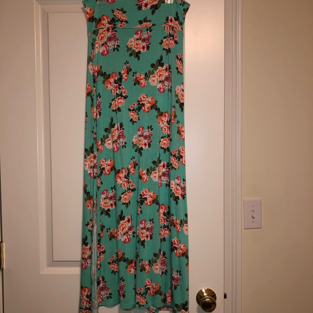 Charlotte Russe Maxi Skirt